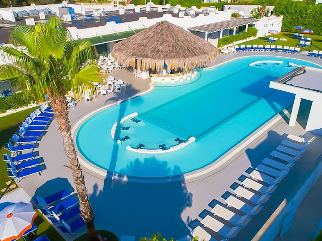 piscina villaggio borgo rio favara