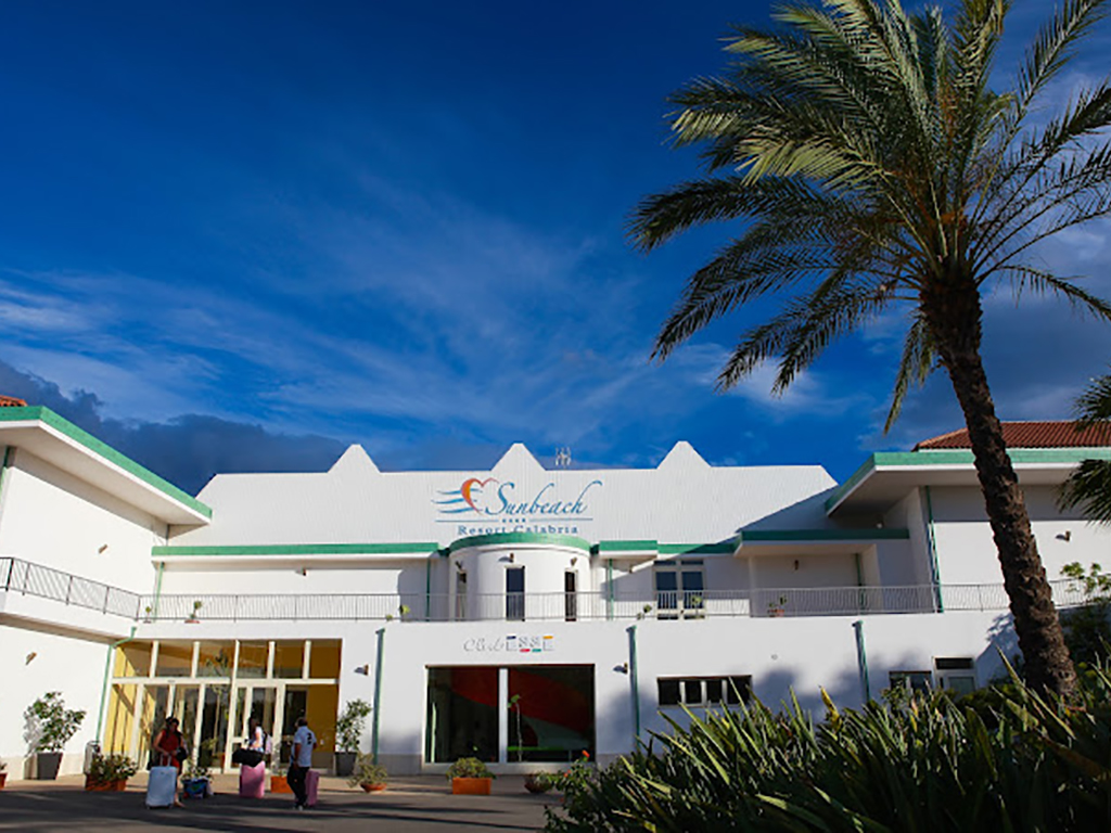 ingresso club esse sunbeach resort